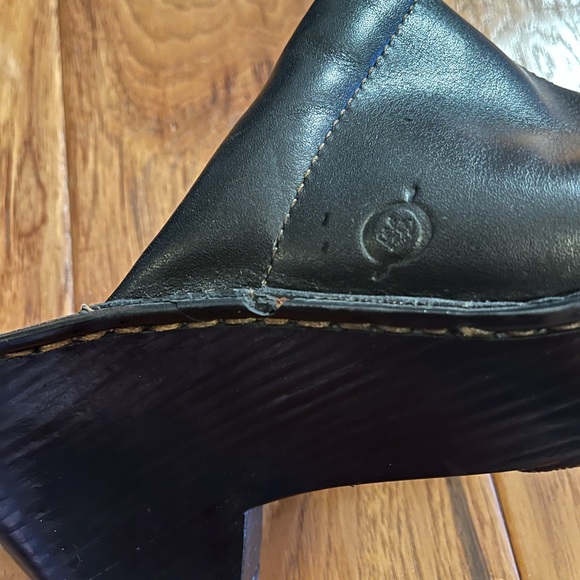 Born black leather wedge slides - Picture 5 of 7